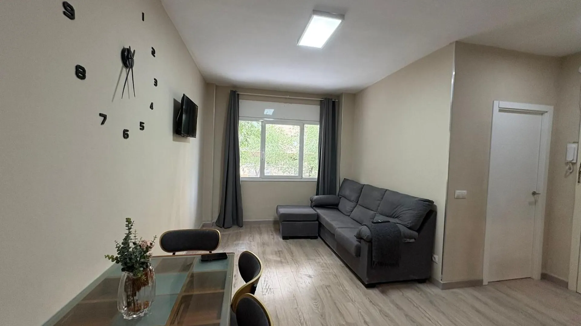 Felipe II Apartment location